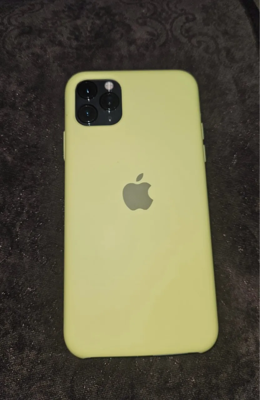 iPhone 11 Pro Max 64gb bateria 72% todo original, 1700