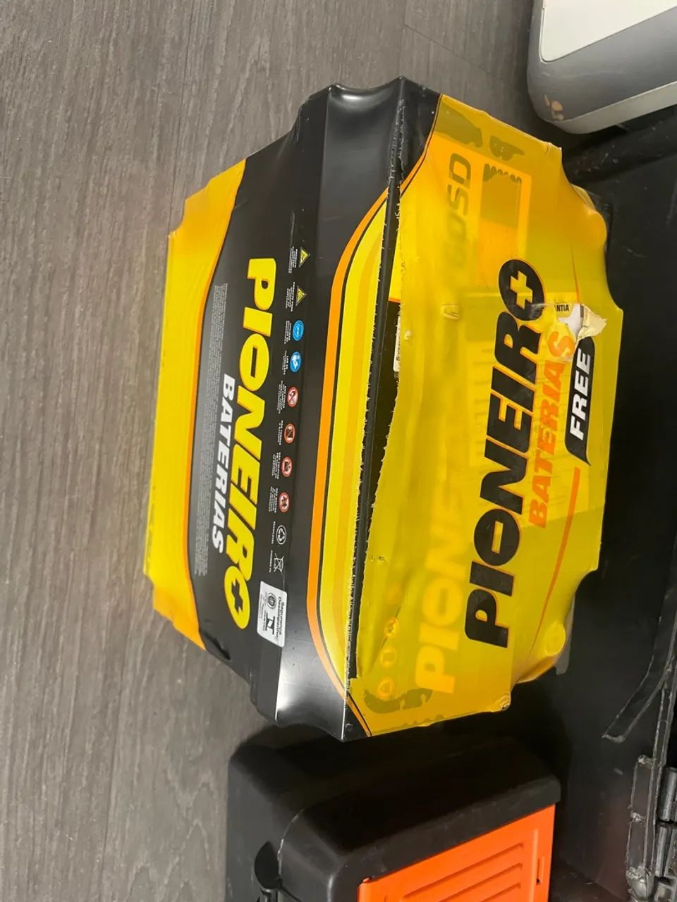 Bateria pioneiro 60ah nova 