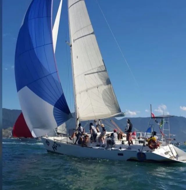 BRUCE FARR 40 PÉS ANO 1989  MOTOR YANMAR 39 Hp RABETA SD50 - Foto 8