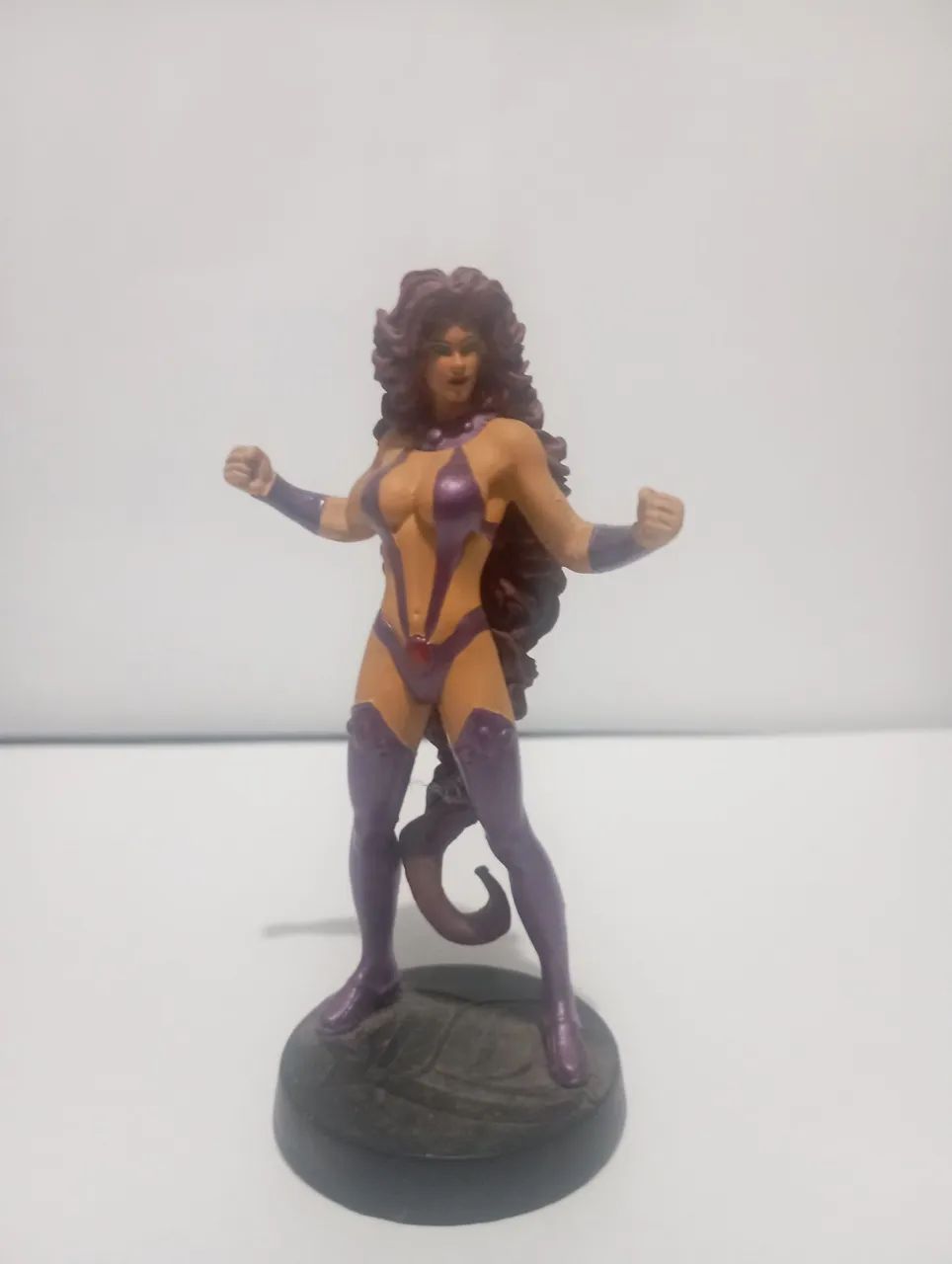 Action Figure Starfire - DC Comics