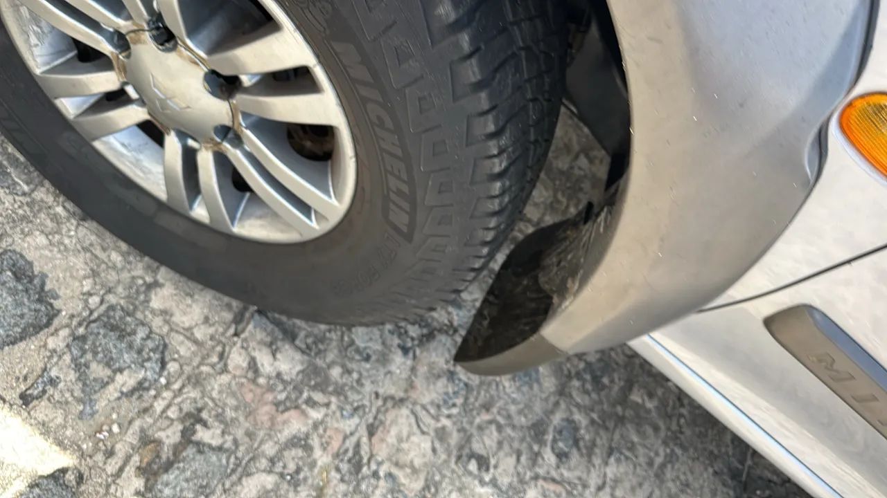 Mitsubishi L200 Outdoor GLS 2.5 4X4 CD TDI Diesel 2009 - Foto 5