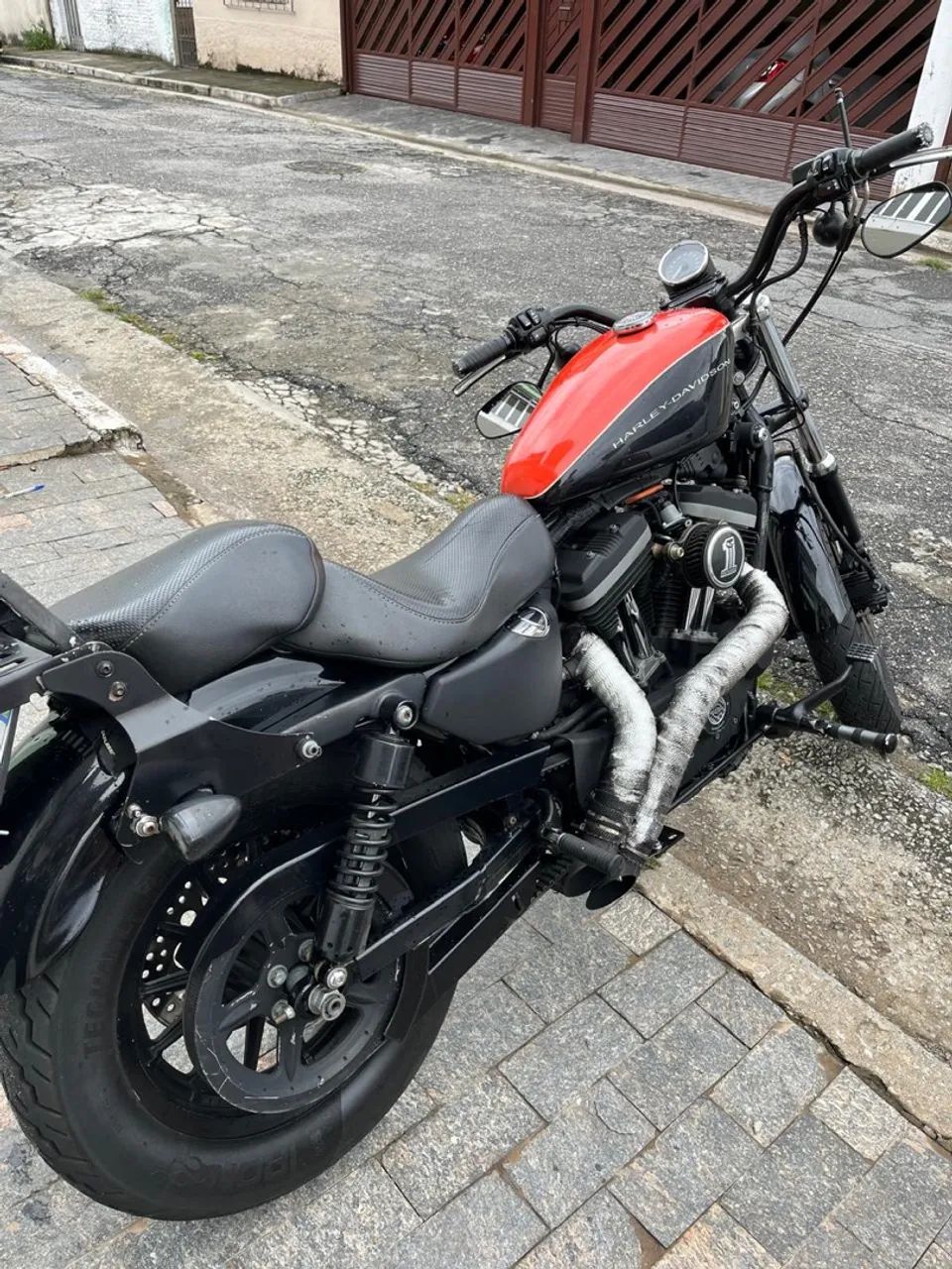Harley Davidson XL 883 com Kit 1200cc - Foto 2