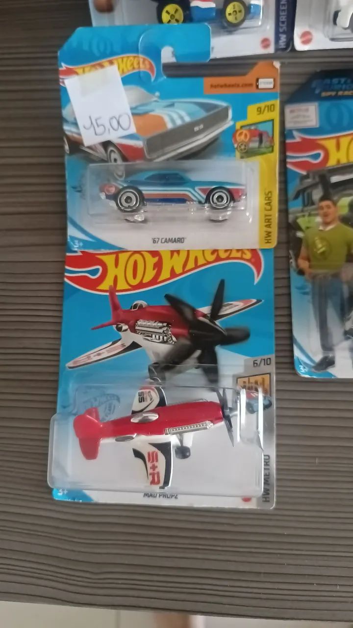 Carrinhos Hotwheels Novos preços variados  - Foto 4