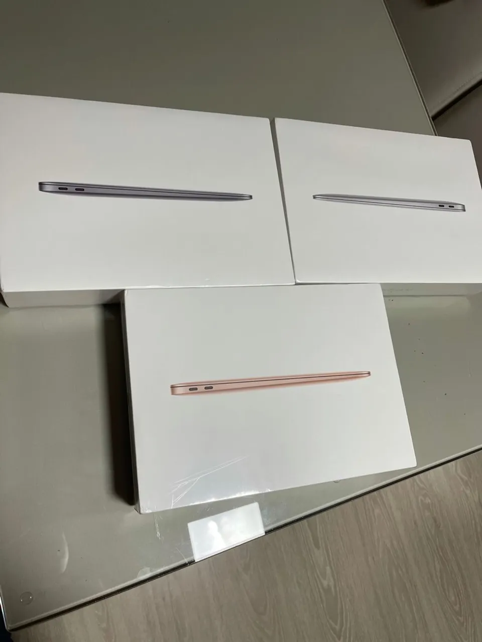 MacBook Air M1 8GB RAM 256GB De Armazenamento Novo