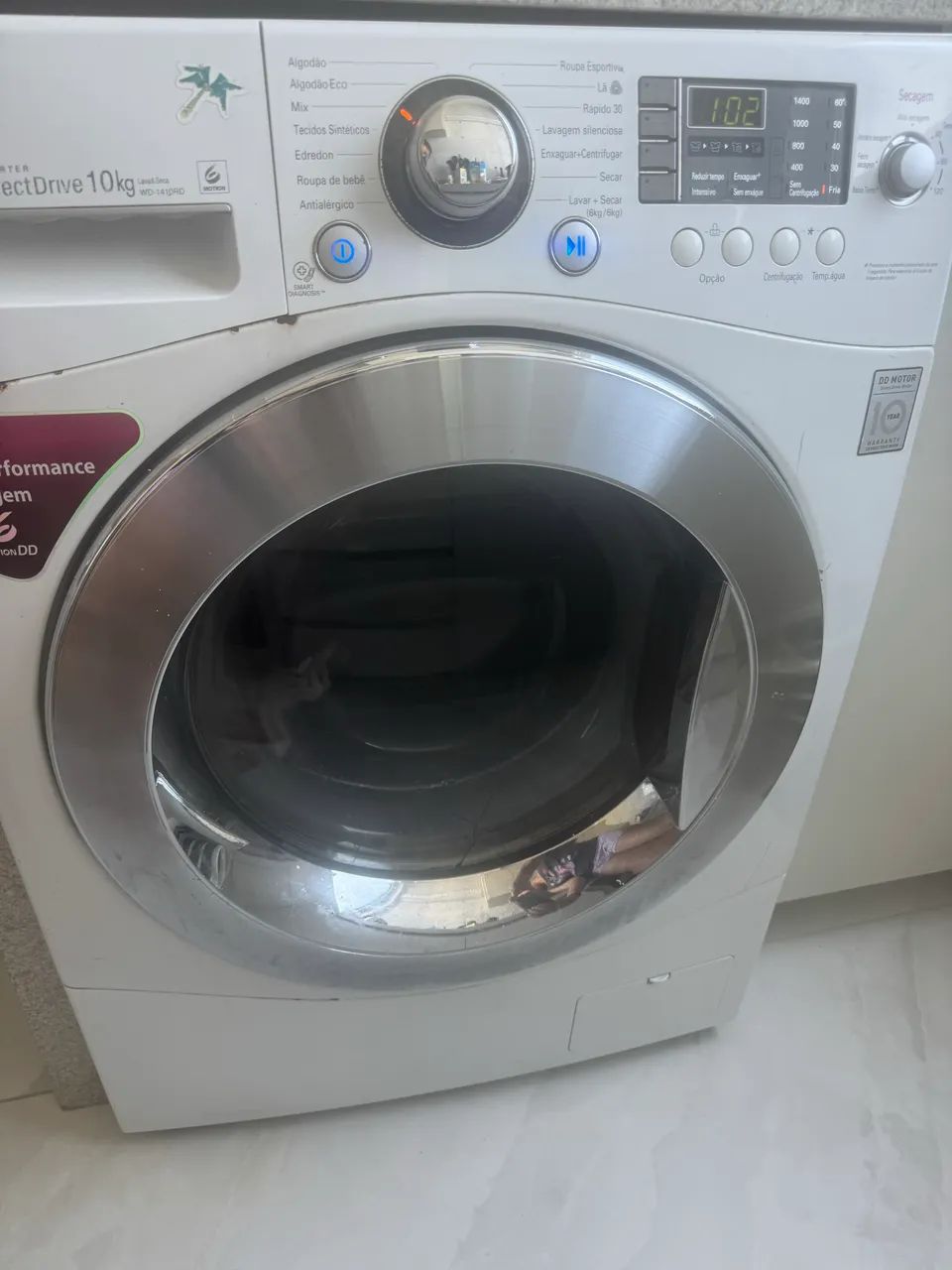 Máquina de lavar roupas lava e seca 10KG LG - Foto 4