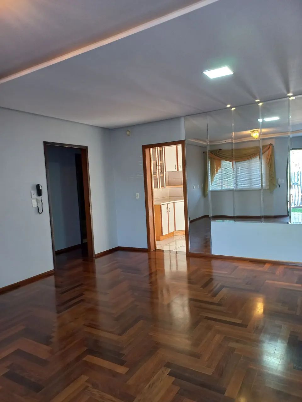 Aluga-se se casa no Pacaembu uma quadra avenida Brasil  - Foto 3
