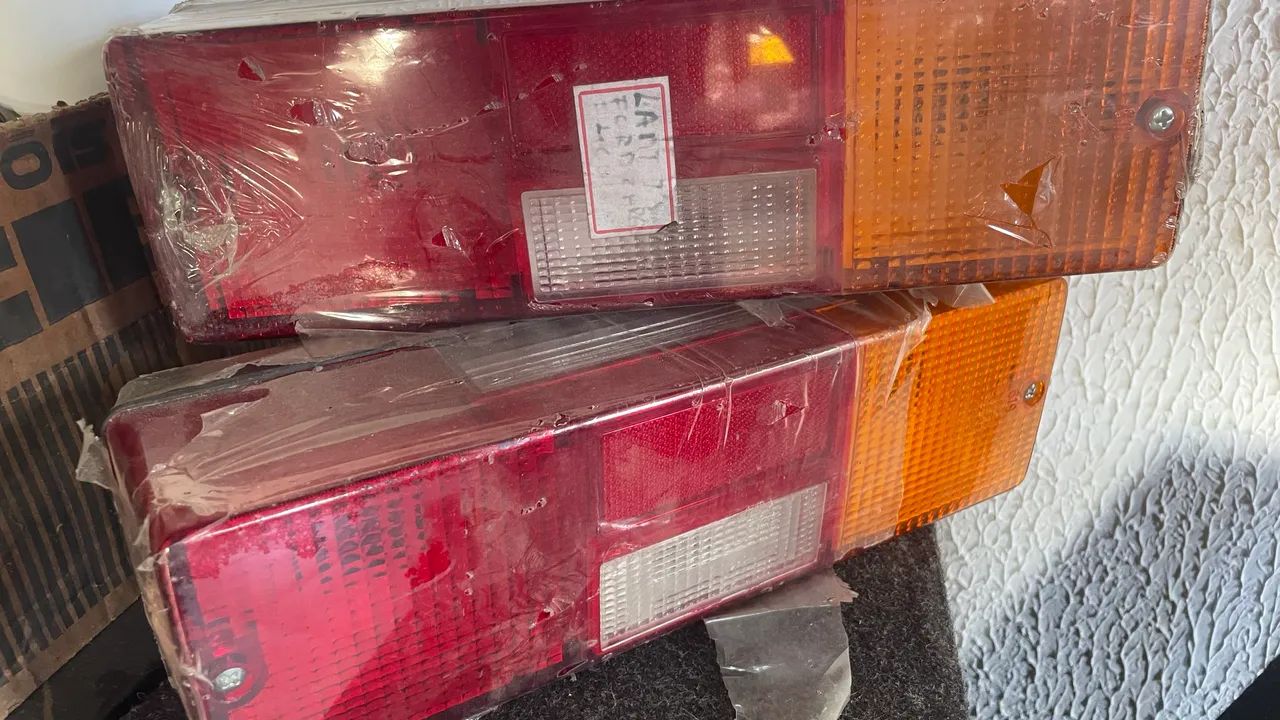 Par lanterna Ford F4000 e Ford Cargo  - Foto 2