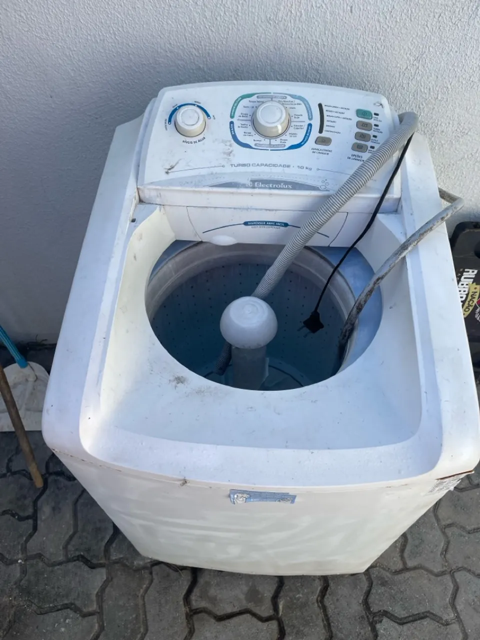 Maquina de lavar com defeito