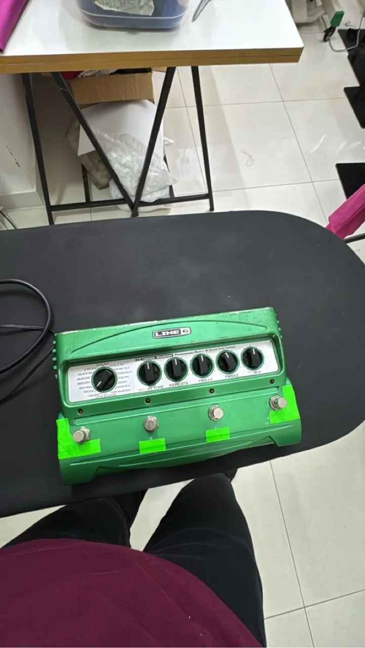 Pedal de delay DL4 Line 6 - usado