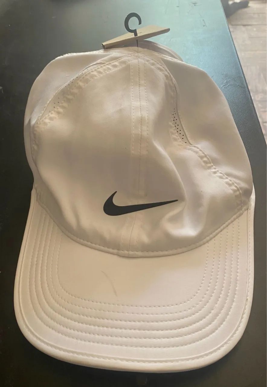 Boné Branco marca Nike Original - Novo 