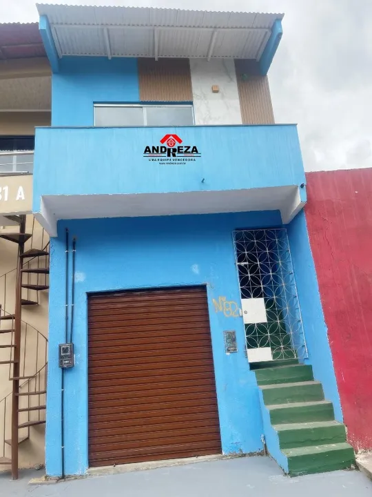 Casa com Ponto Comercial no Guamá - Ótima Localização