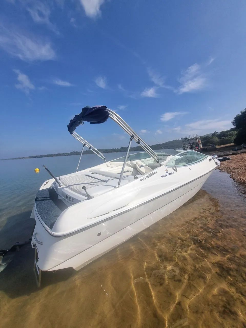 Ventura 230 raridade 260hp - Foto 6