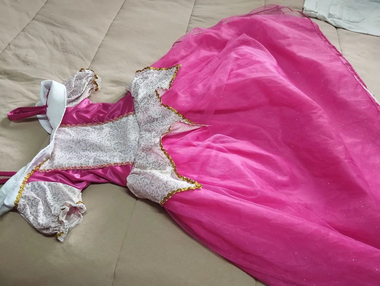 Fantasia Princesa Aurora - Perfeito Estado! - Foto 3
