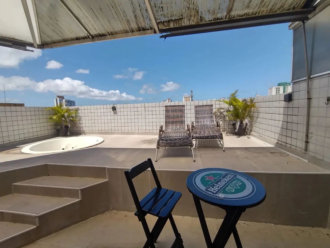 Imóvel para aluguel e venda possui 70 metros quadrados com 3 quartos em Vila Mathias - San