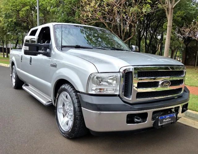 Ford F-250 XLT 4.2 180cv CD TB Diesel 2004
