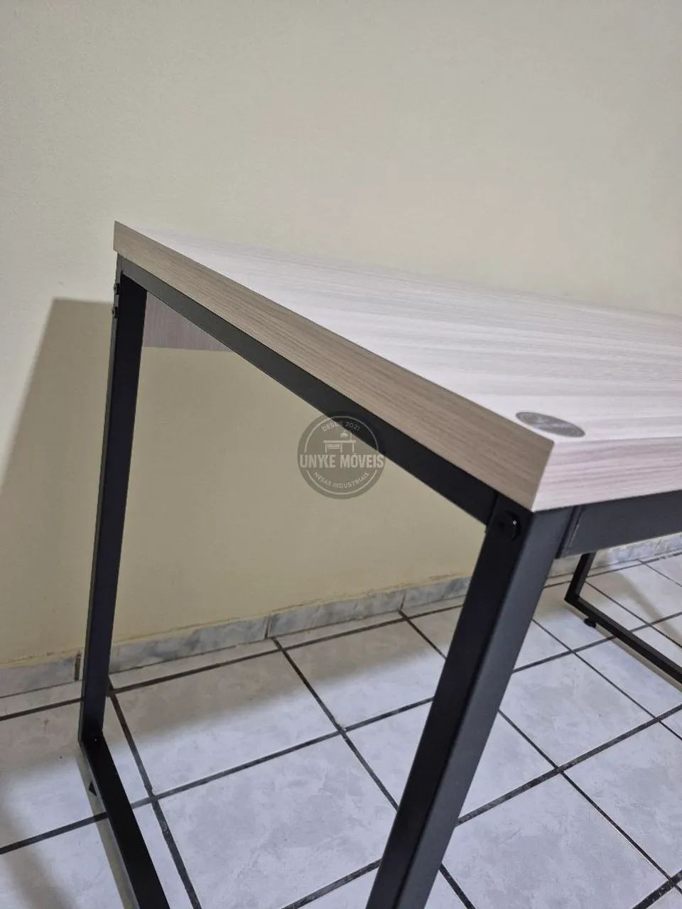 Mesa de escritório 1.20x60 REFORÇADA  - Foto 4