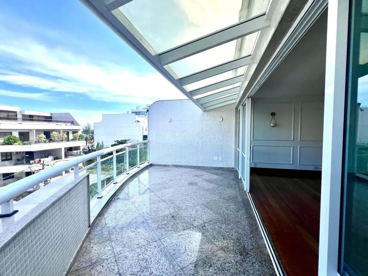 Apartamento para alugar no bairro Recreio dos Bandeirantes em Rio de Janeiro/RJ