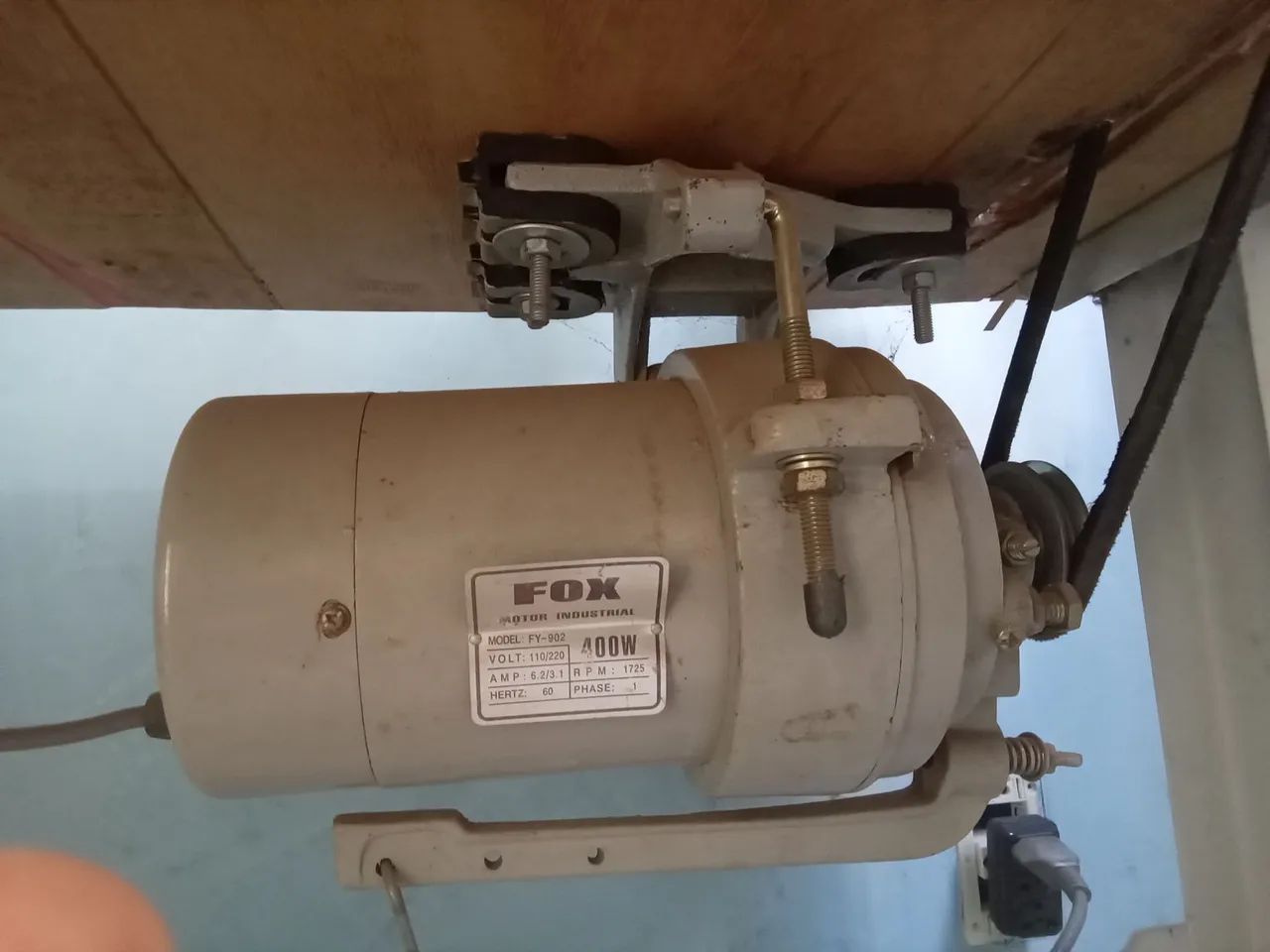 Máquina de costura semi-industrial  - Foto 4