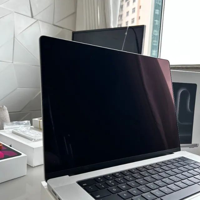 MacBook Pro M3 MAX 16 Pol 48GB RAM 1TB SSD 10 Ciclos Apenas! Completo com NF Impecável! - Foto 3