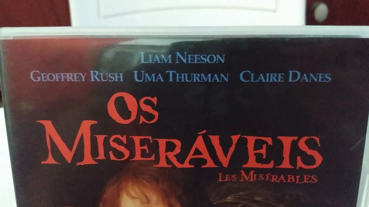 DVD original  os miseráveis em ótimo estado.  - Foto 4