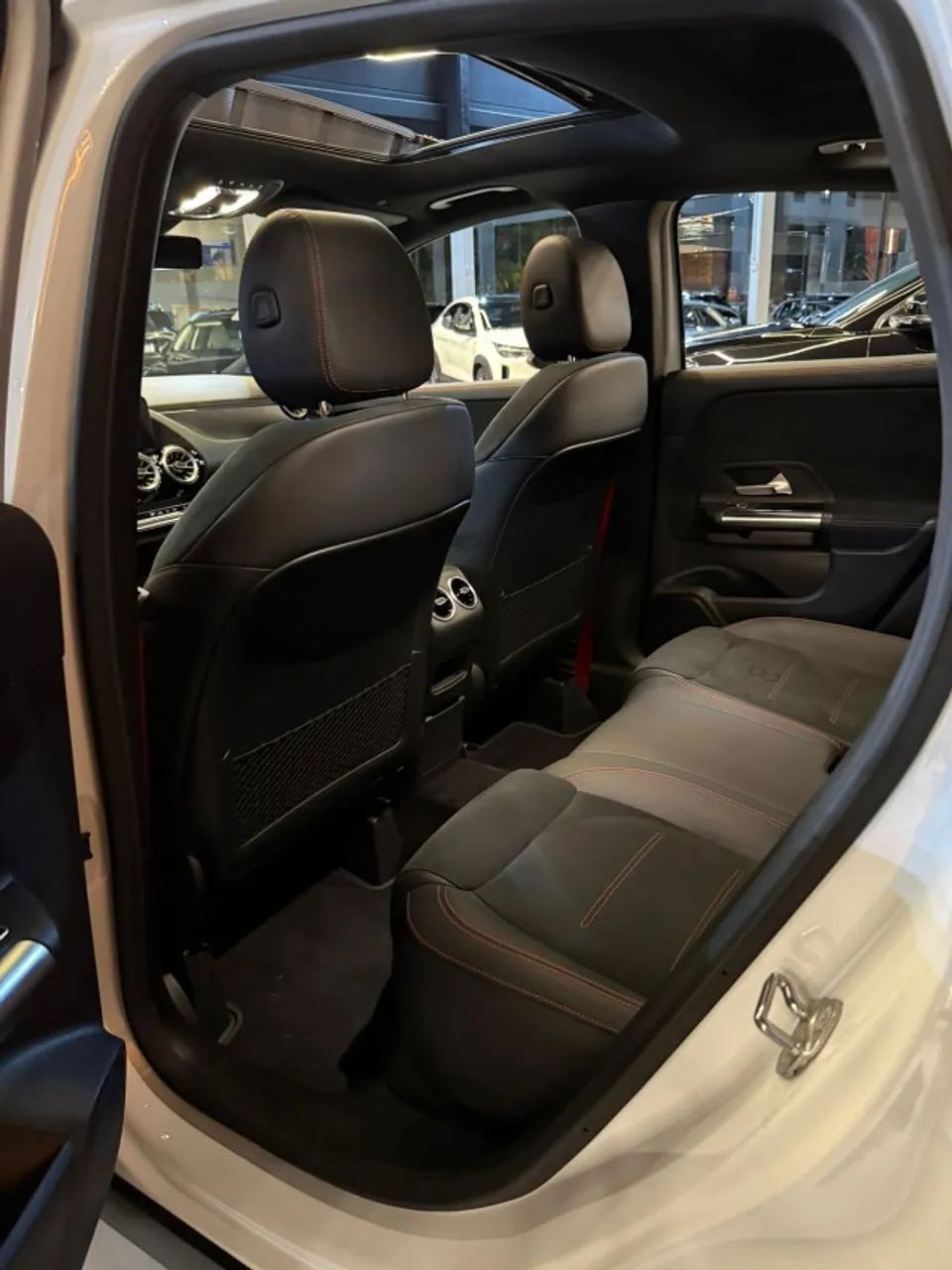 Gla 35 amg 2023 - Foto 4