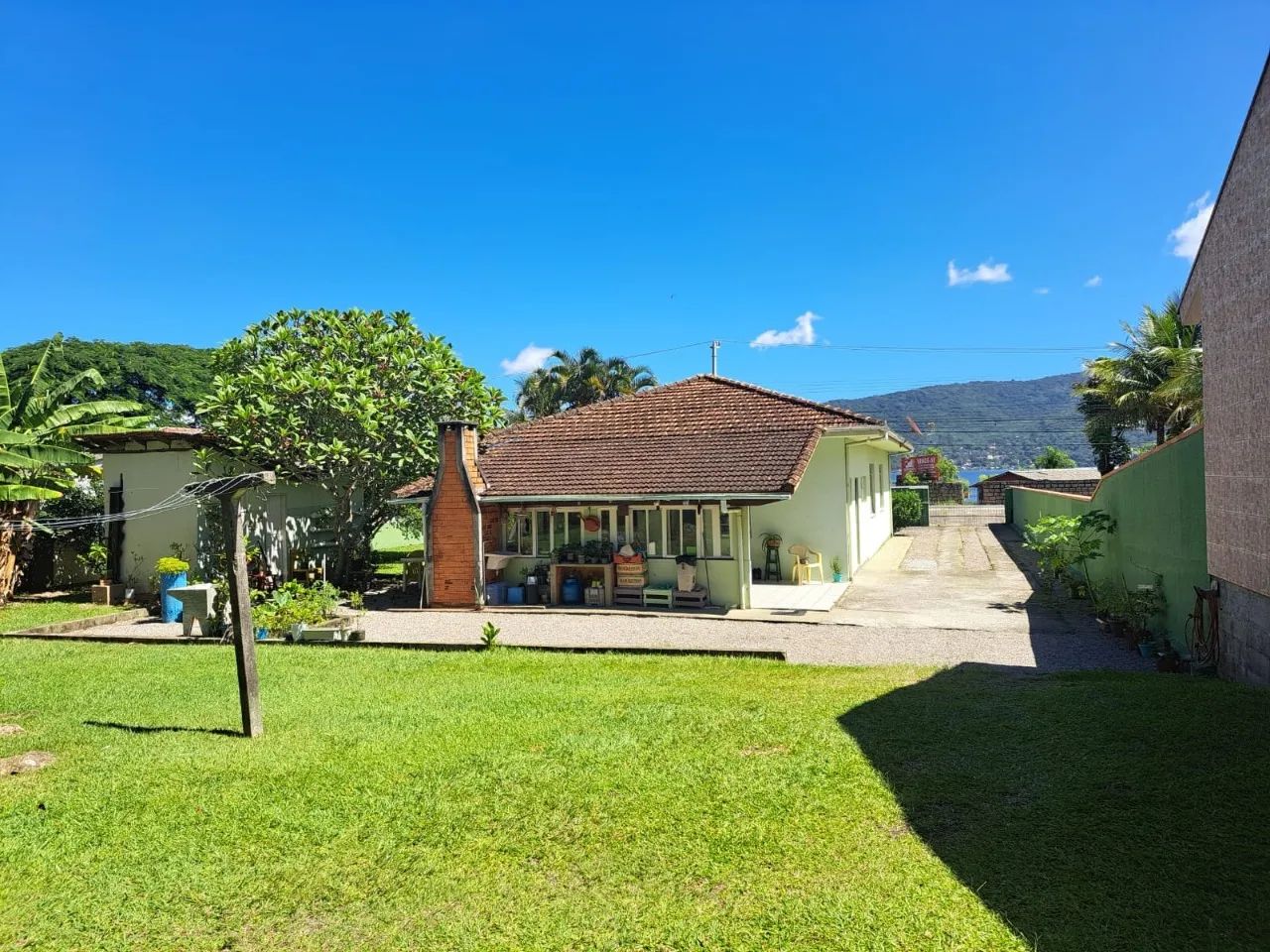 Terreno à Venda, 31369 m² na Barra da lagoa - Foto 4