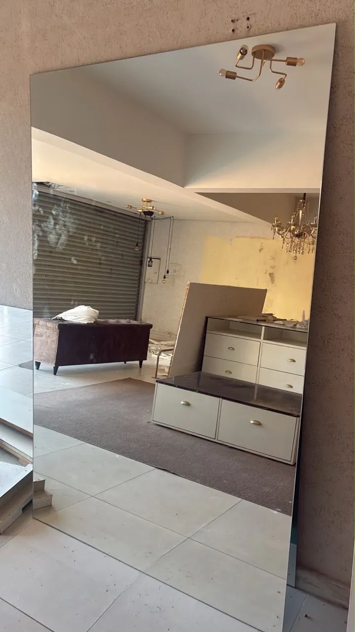 Vendo mesa de centro com gavetas  - Foto 2