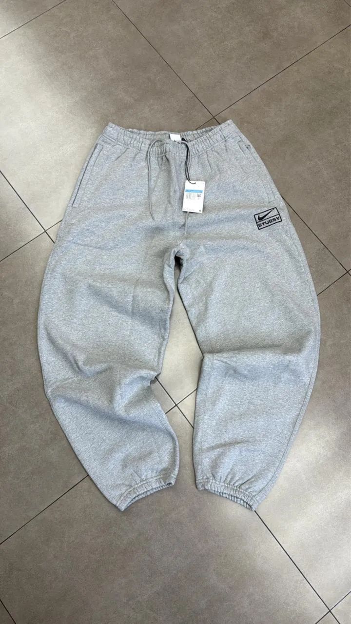 Stussy x Nike moletom 