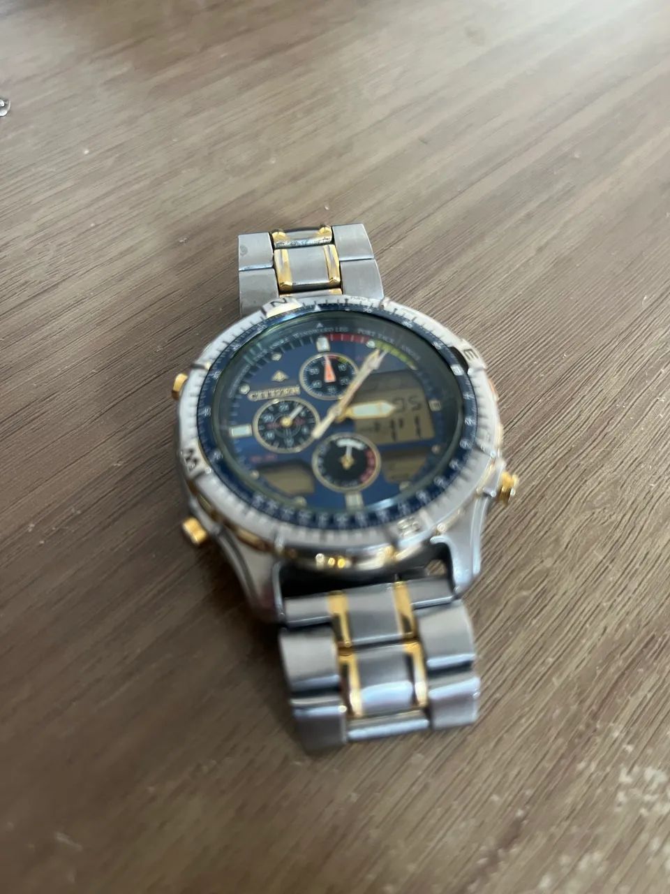 Relogio citzen nav surf c320 worldtime - Foto 4