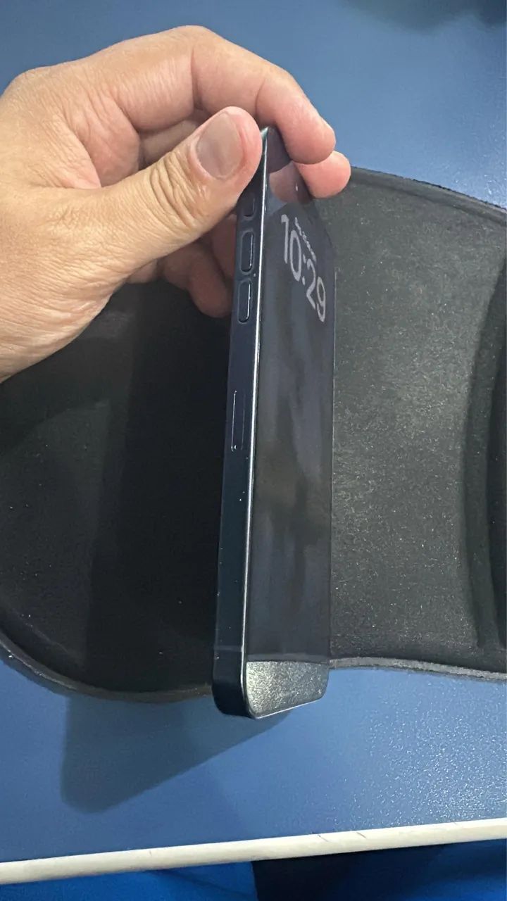 iPhone 15 pro Max Azul 256gb - Foto 5