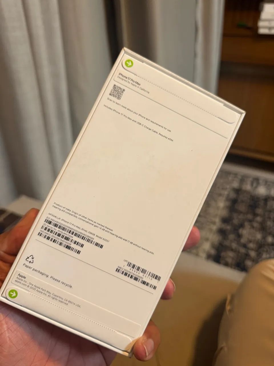 iPhone 17 Pro Max 256GB Silver ? LACRADO  - Foto 2