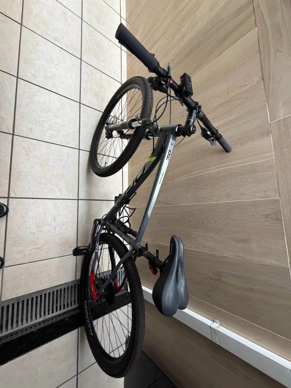 Bicicleta aro 29  - Foto 5