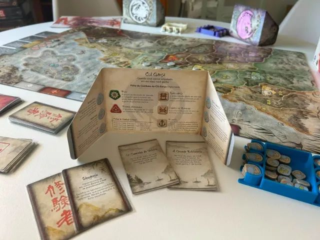 Jogos de tabuleiro diversos em excelente estado de conservação - Foto 4