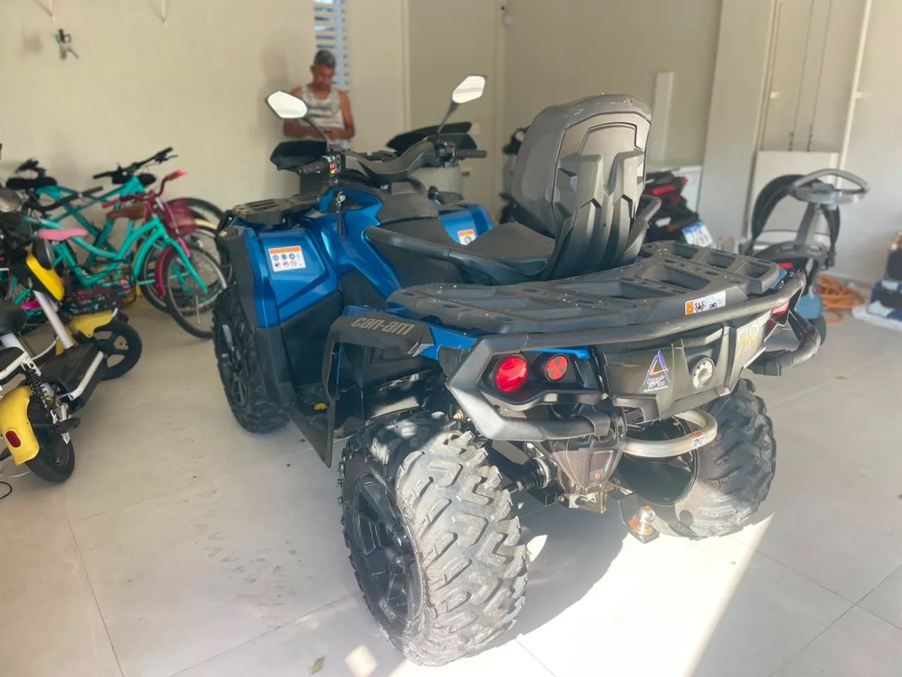 Quadriciclo Can-am Outlander Max XT 1000cc 2023 - Foto 5