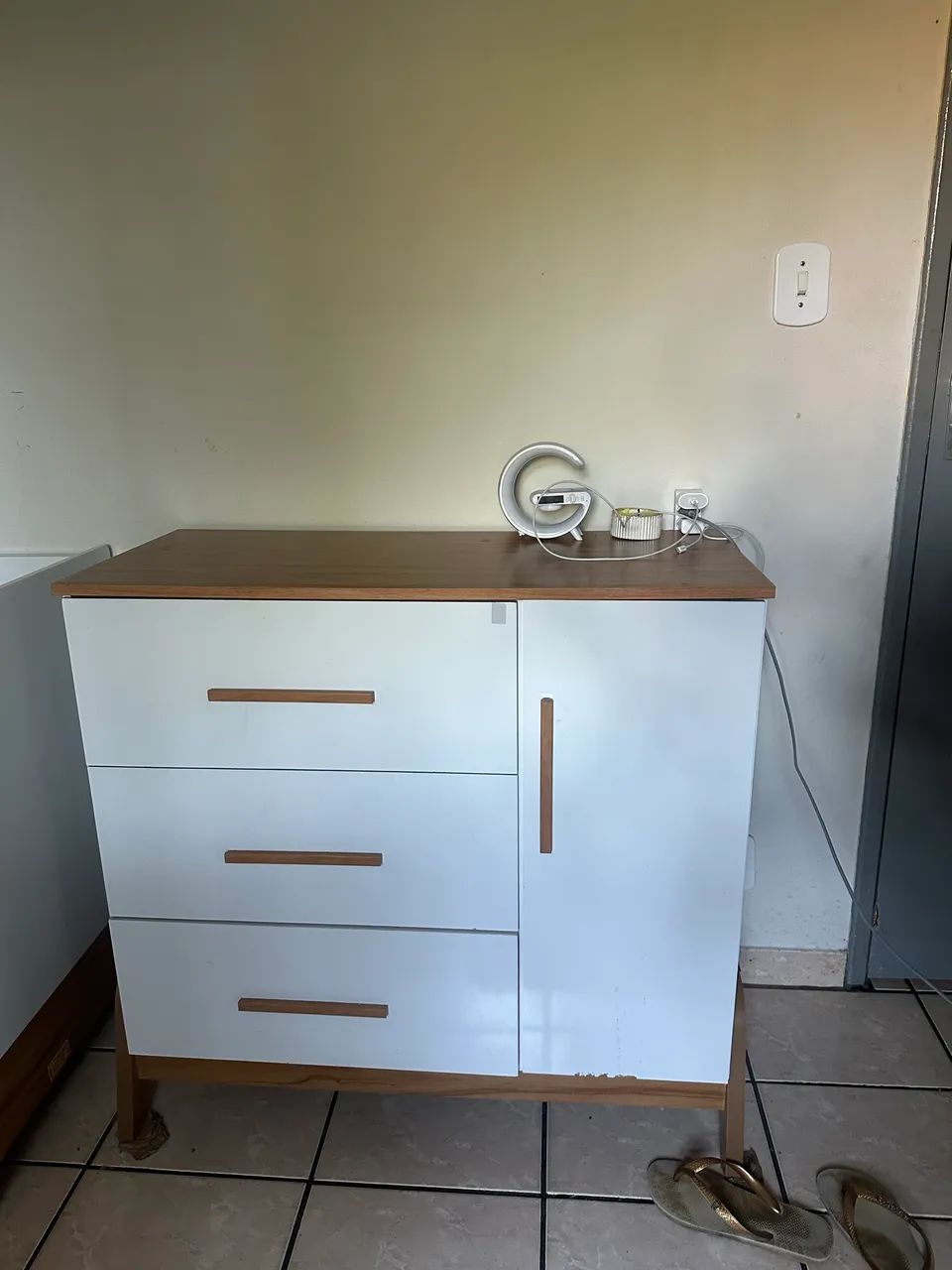 Vende se cômoda 