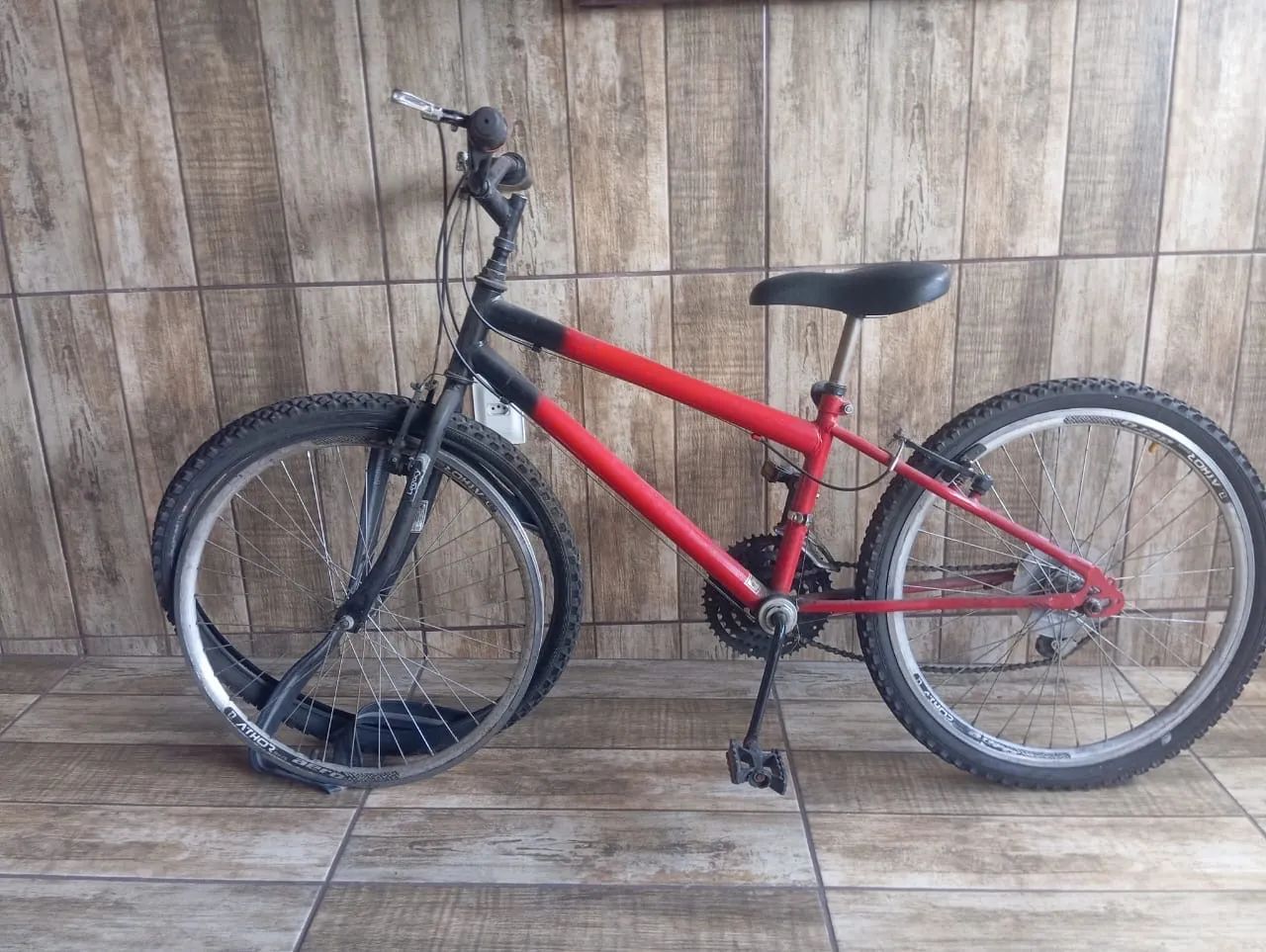 Bicicleta aro 24 - Foto 2