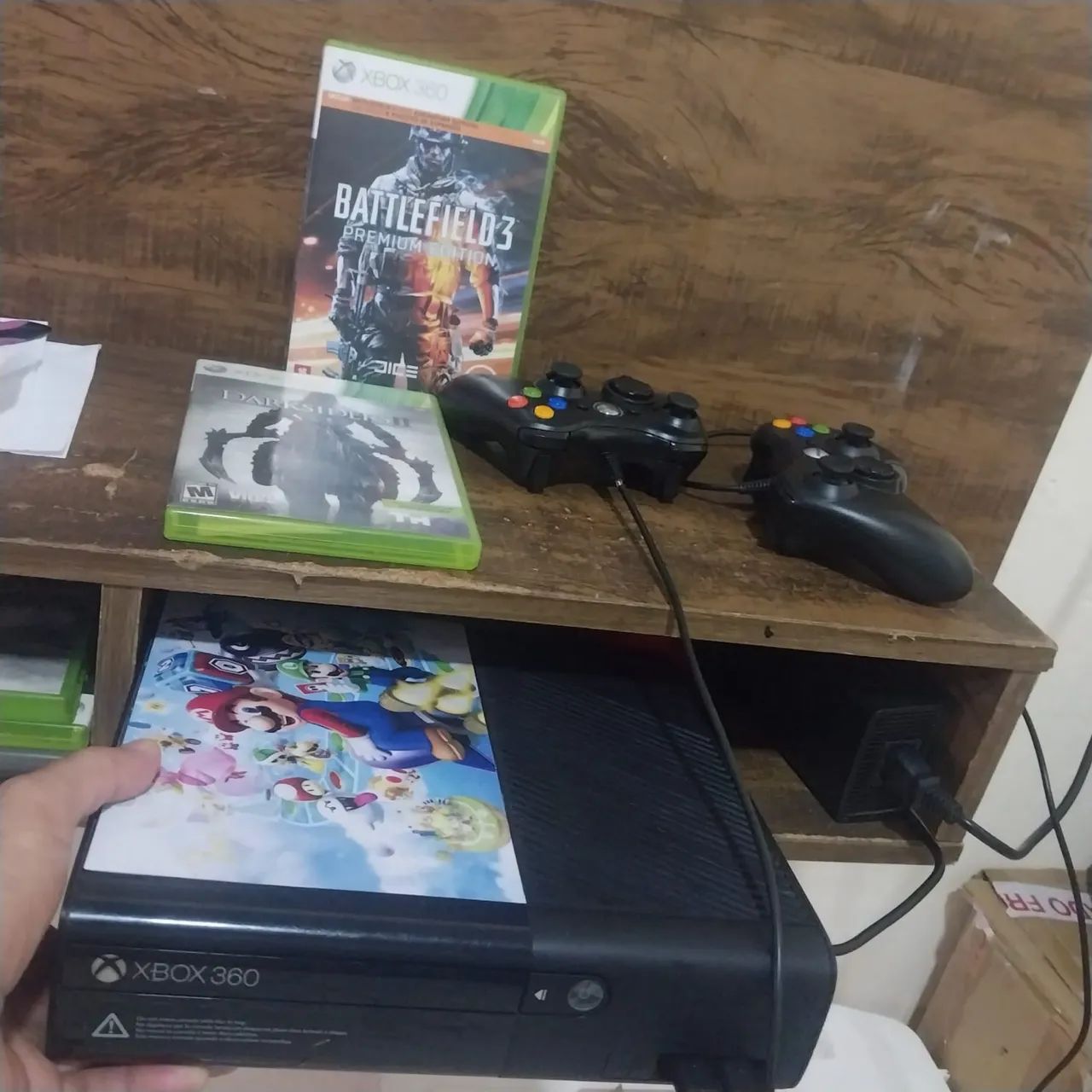 Xbox 360 super slim 