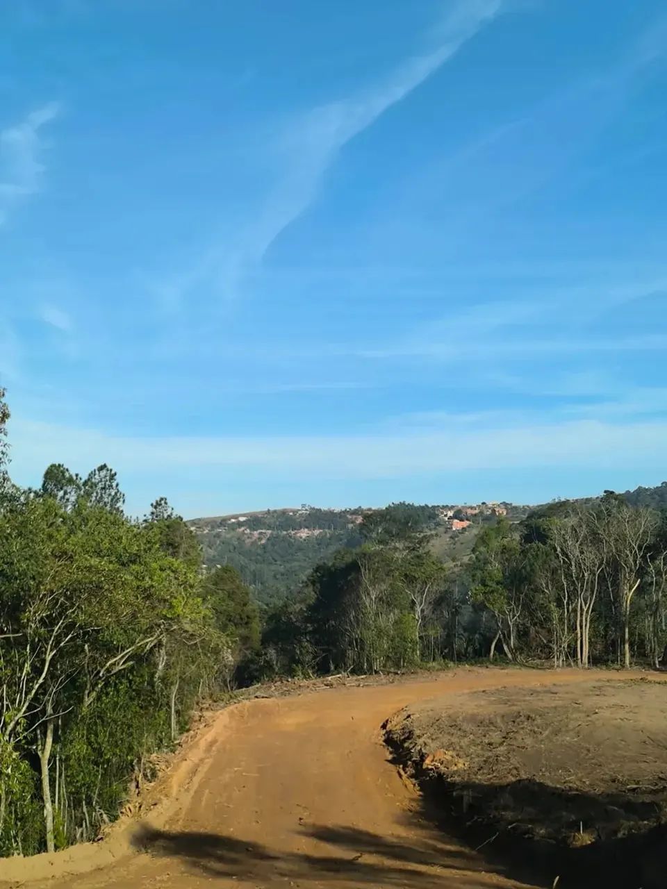 Lotes de 1000m² em São Roque, Próximo a Mairinque  Ideal para Chácara