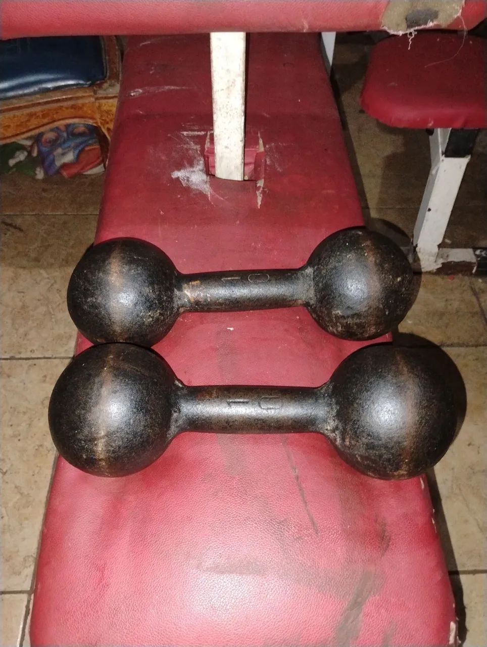 2 pesos de 10 kl cada 