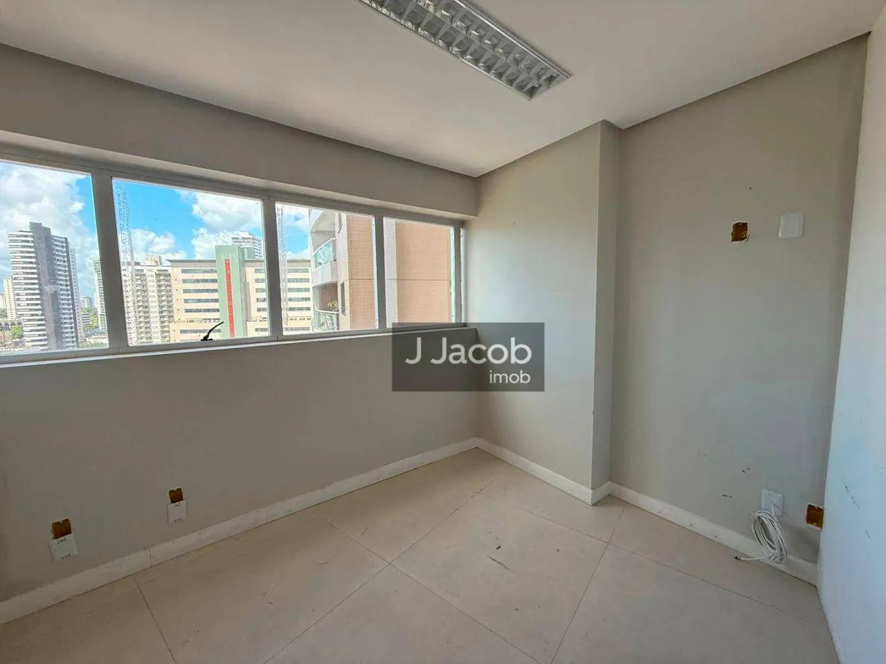 Alugo sala de 25 m² no Ed. Evolution - bairro Umarizal - Foto 4