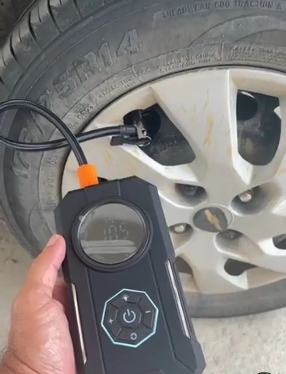 Compressor portátil automático, enche pneus de carro moto muito rápido 