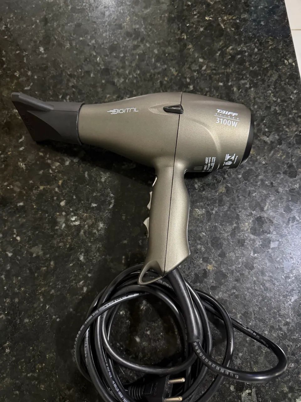 SECADOR TAIFF DIGITAL 3100 WATS 220 volts  - Foto 2