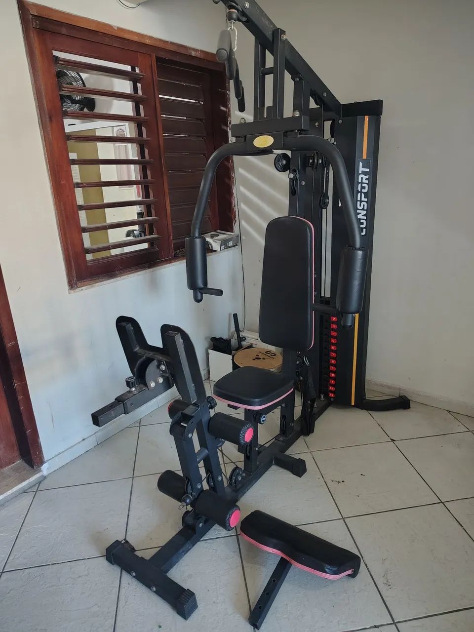 Estação de musculação e bicicleta ergométrica  - Foto 2