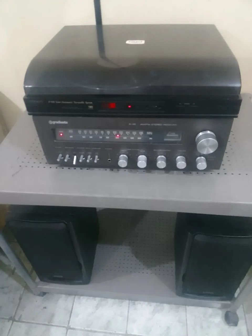 TOCA DISCOS COM RECEIVER GRADIENTE E CAIXAS PIONEER - Foto 5