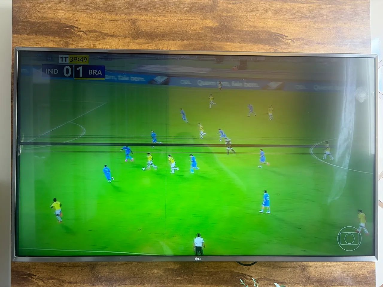 Smart TV LG 49" para peças - Foto 2