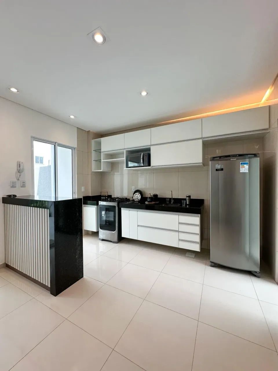 Casa Duplex a Venda em Condomínio Fechado no Eusébio | Arquitetura Sofisticada - Foto 2