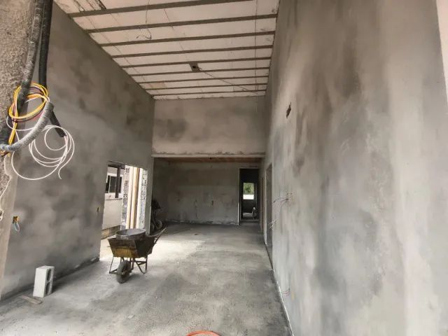 CASA DE ALTO PADRÃO COM PISCINA | 3 DORMITÓRIOS | 1 SUÍTE | 2 VAGAS - Foto 4