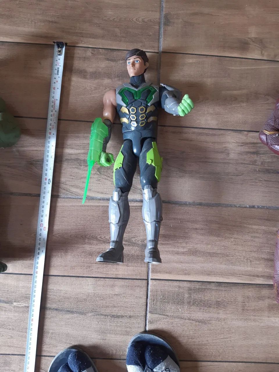 Bonecos, flash,hulk,Max stell e Batman  - Foto 4