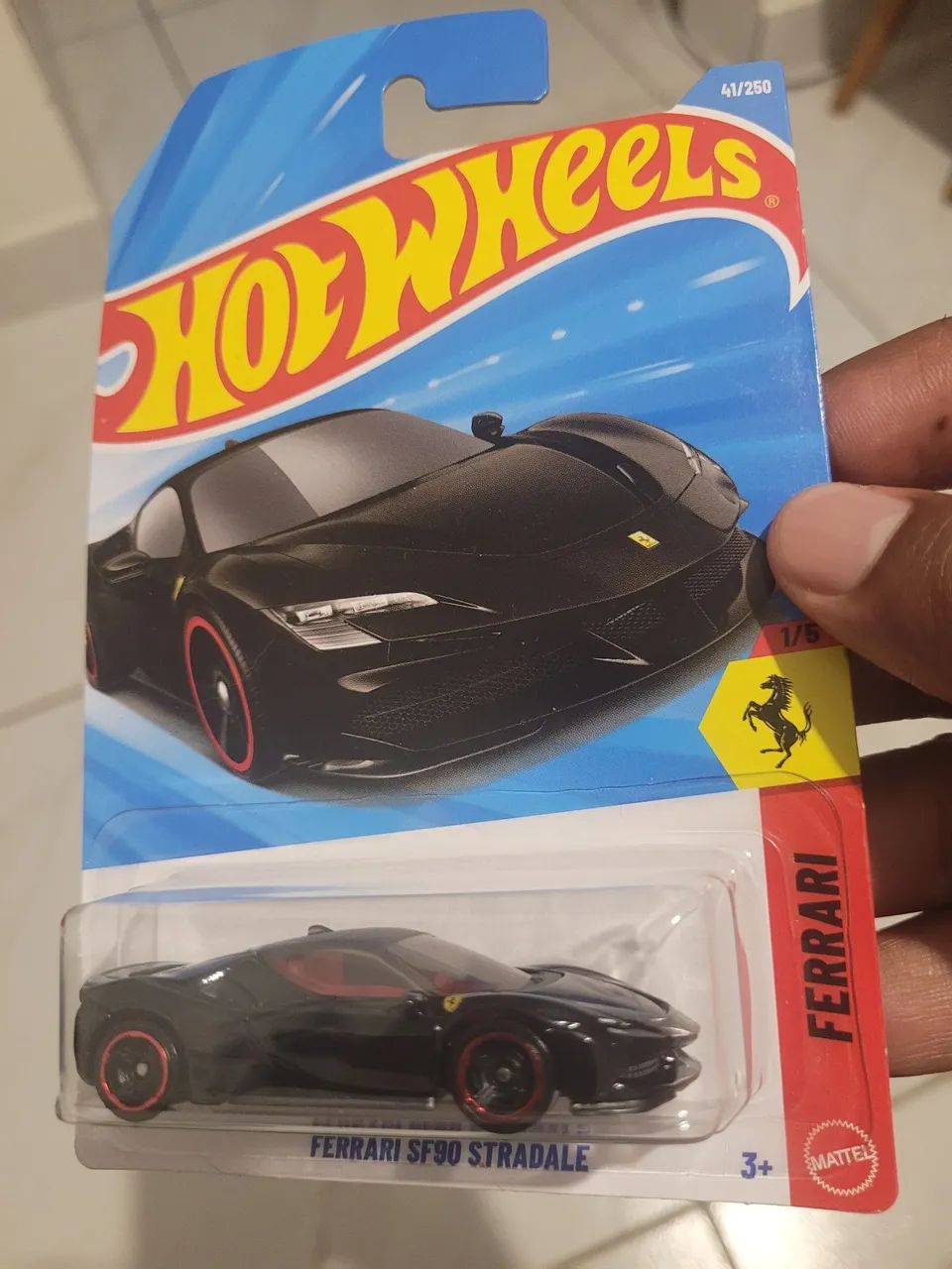 Hot Wheels - Ferrari SF90 Stradale Preta - Foto 2