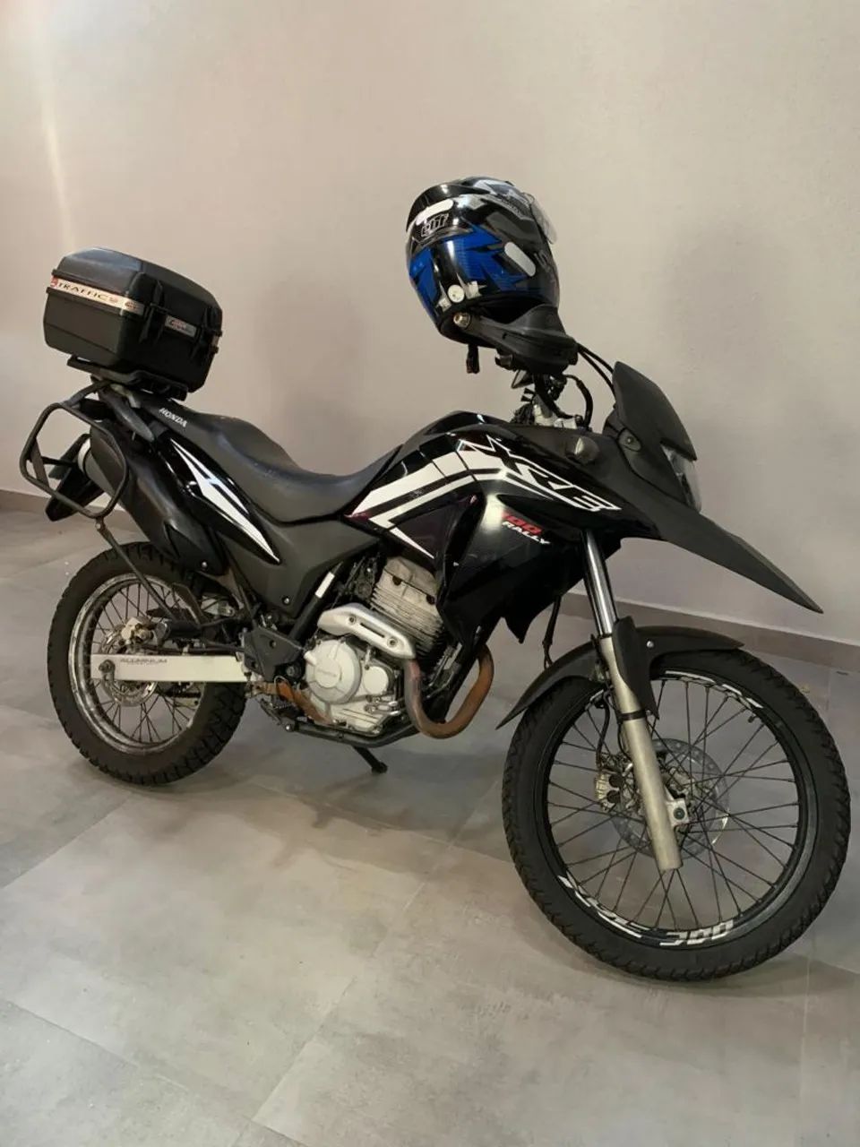 XRE 300 RALLY